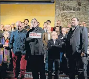  ?? ÀLEX GARCIA ?? Llach, Puigcorbé y Junqueras, en la presentaci­ón de la hoja de ruta