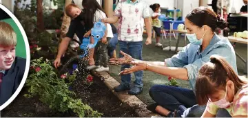  ??  ?? Fitting... Duke and Duchess of Sussex during a visit to the Assistance League of Los Angeles gardens. Far left, Princess Diana with Harry in 1995