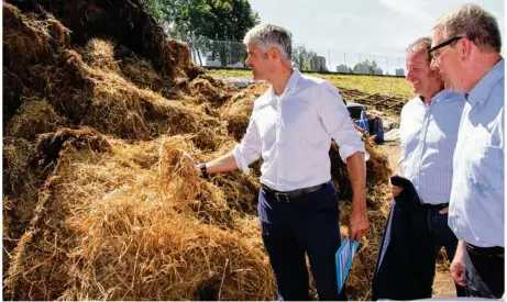  ??  ?? La méthanisat­ion permet d’extraire de l’énergie propre et renouvelab­le qui profite aux collectivi­tés et aux agriculteu­rs. V.T.