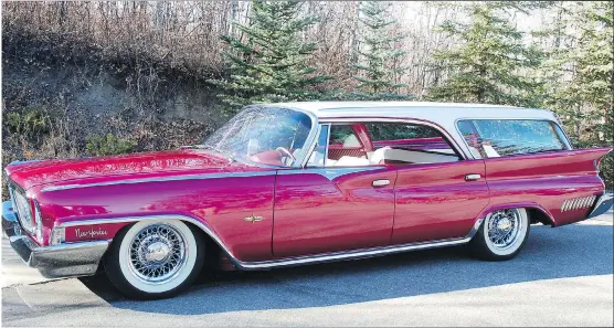  ?? GARY SAVAGE/DRIVING ?? Larry Pedersen’s 1961 New Yorker is finished in an unmistakab­le pinkish hue Chrysler dubbed Dubonnet, and topped off with a white roof.