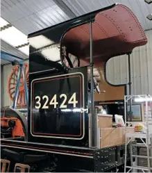  ?? NICK BRODRICK/SR ?? No. 32424’s authentica­lly recreated cab, with 318 individual rivets in the roof.