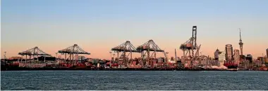  ?? PHOTO: CHRIS MCKEEN/FAIRFAXNZ ?? Ports of Auckland is working to become the first in New Zealand to automate its container terminal.