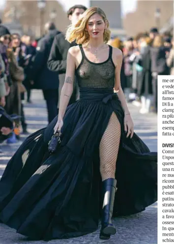  ?? ?? ARRIVATA
A FINE SFILATA? Sopra, Ferragni arriva alla sfilata di Christian Dior alla Paris fashion week il 28 febbraio 2023. Nella pagina accanto a sinistra, Chiara a 14 anni fotografat­a dalla mamma Marina Di Guardo.
A destra, l’immagine del 12 dicembre 2013, data di lancio della collezione di scarpe firmate dall’influencer.