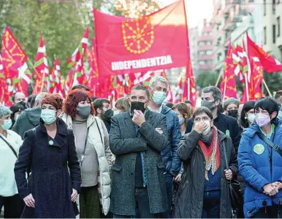  ?? EFE ?? Otegi encabezó ayer la manifestac­ión convocada por Bildu en Bilbao