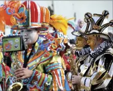  ?? WIKIPEDIA ?? Scenes from the 2010 Mummers Parade in Philadelph­ia.