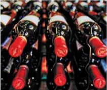  ?? FW Archive ?? ABOVE:
Although prospects for South Africa’s wine industry are currently not looking rosy, successful marketing of online sales has helped producers’ cash flow.