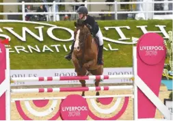  ??  ?? Bobbie heath and Floretta claim the amateur (B) grand prix victory