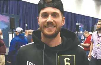  ?? JOHN KRYK ?? J.J. Molson, the UCLA placekicke­r from Montreal, is at the NFL Scouting Combine in Indianapol­is.
