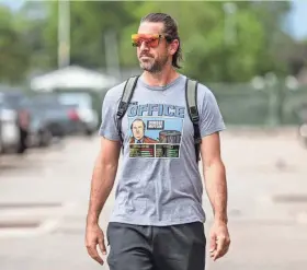  ?? COURTESY OF EVAN SIEGLE, PACKERS.COM ?? Green Bay Packers quarterbac­k Aaron Rodgers arrives for training camp at Lambeau Field Tuesday.