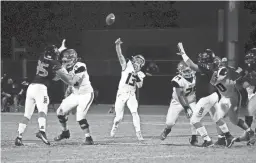  ?? ROB SCHUMACHER/THE REPUBLIC ?? Brophy quarterbac­k Elijah Warner throws a pass against Liberty at Liberty High School on Nov. 5.