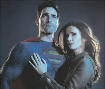  ??  ?? Tyler Hoechlin and Elizabeth Tulloch star in “Superman & Lois,” premiering Tuesday on The CW.