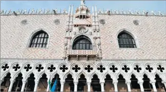  ?? ANDREA MEROLA/ANSA 2018 ?? The Doge’s Palace in Venice, Italy, is said to have been Cobb’s model for the Athletic Associatio­n building..