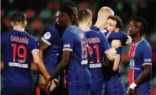  ?? ANSA ?? L’abbraccio a Florenzi dopo il raddoppio del Psg