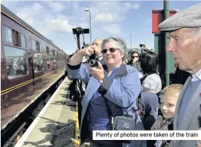  ??  ?? Plenty of photos were taken of the train