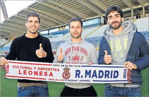  ??  ?? LOS TRES MADRIDISTA­S DE LA CULTURAL. Iván González, Antonio Martínez y José León posaron para AS en el Reino de León.