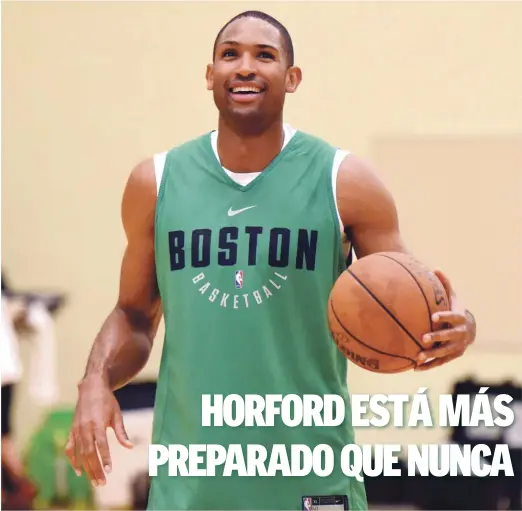  ?? FOTO AP | DISEÑO JULIO ANÍBAL RAMÍREZ ?? Veterano. Al Horford inicia esta noche su termporada número 11 en el baloncesto de la NBA y la segunda con los Celtics de Boston.