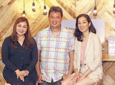  ??  ?? Enrison Holdings and Be Residences chief operations officer Nova Noval, president Grand Benedicto and Joy Benedicto-Tan at Mabuhay Tower in Cebu IT Park