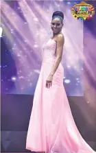  ??  ?? A long-time model, Apriel also bested 21 other ladies in the Best in Evening Gown competitio­n.