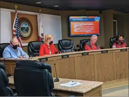  ?? JENNIE BLEVINS — ENTERPRISE-RECORD ?? From right, Oroville city council members Art Hatley, Krysi Riggs, David Pittman and Janet Goodson met for a special redistrict­ing meeting at the Oroville city council chambers Thursday in Oroville.