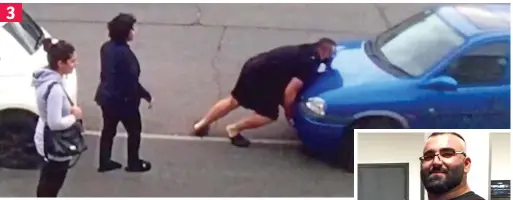  ??  ?? Pushover: Security guard Hakan Acar shifts the one-ton vehicle out of the way