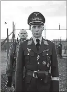  ??  ?? Max Hubacher joue un déserteur qui s’approprie un costume nazi en 1945.