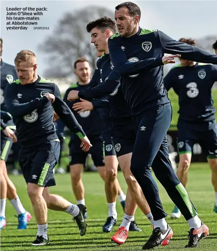  ?? SPORTSFILE ?? Leader of the pack: John O’Shea with his team-mates at Abbotstown yesterday