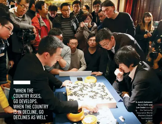  ??  ?? A match between Gu Li (left) and Lee Sedol during the Samsung Insurance World Masters Baduk tournament in 2012