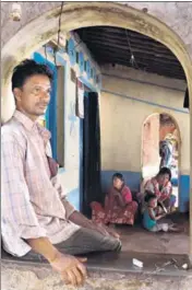  ?? ANSHUMAN POYREKAR/HT PHOTOS ?? (From left) Families in Medha village who have not got land after 10 years of applying under the Forest Rights Act; Amrutbhai Harji, a daily wage worker who lost his savings to the Oscar scam.