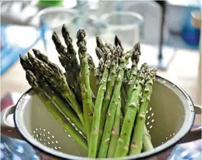  ?? — YVONNE HUIJBENS/PIXABAY ?? asparagus is great, but for many people there is an icky reaction to eating this vegetable ... smelly pee!