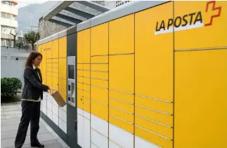  ??  ?? Anche l’ufficio postale centrale di Bellinzona dispone ora di ‘My Post 24’