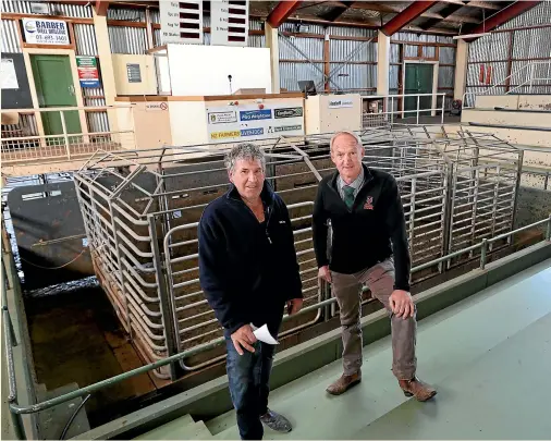  ?? JOHN BISSET/STUFF ?? Bruce McDougall, left, of Temuka Sale Yards Co-op and Snow Buckley of Tessco are looking forward to livestream­ing and online bidding at cattle sales.