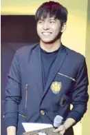  ??  ?? Favorite Guest Appearance In A Music Video awardee Nash Aguas