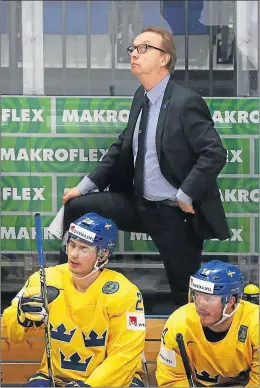  ?? FOTO: EPA/SERGEI ILNITSKY ?? SKAKIGA KRONOR. Pär Mårts och Tre Kronor har haft en darrig VM-turnering.