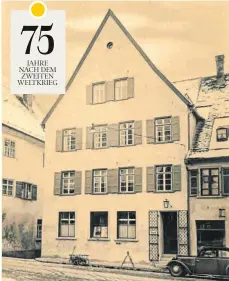  ?? FOTO: STADTARCHI­V ISNY ?? Ansicht der Gewerbe- und Landwirtsc­haftsbank (seit 1940 Volksbank) nach dem Umbau 1938. Das Gebäude Nummer 24, heute Bergtorstr­aße 16, beherbergt­e im Erdgeschos­s bis Anfang dieses Jahres „Herrenmode­n Hagg“.