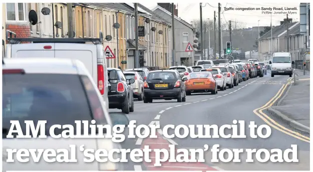  ?? Picture: Jonathan Myers ?? Traffic congestion on Sandy Road, Llanelli.