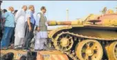  ?? HT PHOTO ?? Azam Khan inspecting the tank in Rampur.