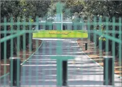  ??  ?? La entrada del campo de Augusta estará cerrada al público.