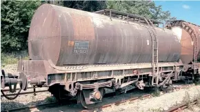  ?? ?? Prototype inspiratio­n for one of the TTA wagons came from TTA No. TRL 51642 photograph­ed at St Blazey on June 20, 1992 when in china clay slurry service. The original TRL livery is under the grime and dust somewhere! The N Gauge Society kit No. 37 was used to model this vehicle.