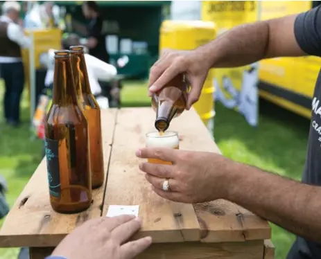  ?? DURHAM TOURISM ?? Sampling crafts beers at Manantler Craft Brewing Co. in Bowmanvill­e, Ont.