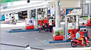  ?? HONG MENEA ?? The retail prices of regular-grade petrol and diesel respective­ly increased by 3.70 per cent and 1.11 per cent on January 1, according to the commerce ministry.