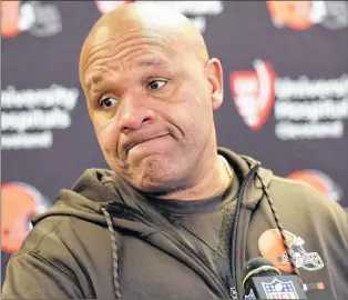  ?? AP PHOTO ?? Cleveland Browns head coach Hue Jackson attends a meeting with reporters following an NFL game against the Pittsburgh Steelers in Pittsburgh on Sunday.