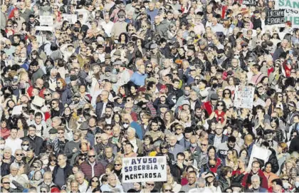  ?? CÓRDOBA ?? Imagen de una de las movilizaci­ones contra el sistema sanitario en Madrid.