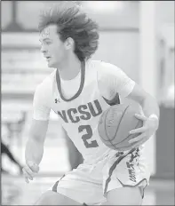  ?? Photos by Kari Bodine/VCSU. ?? ABOVE: Cayden Rickard scored 15 points in Wednesday’s win. RIGHT: Will Tinjum goes in for a layup.