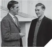  ??  ?? ■ Bobby Campbell (right) with Motherwell manager, Bobby Howitt.