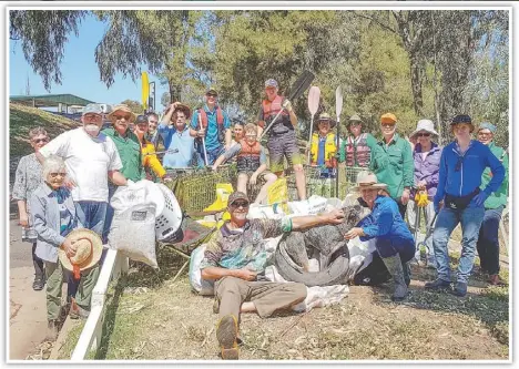  ??  ?? Charles Shepherd, Lucas Muller and Allan Field joined the Dubbo group cleaning up our Macquarie Day last Sunday. PHOTO: SUPPLIED.