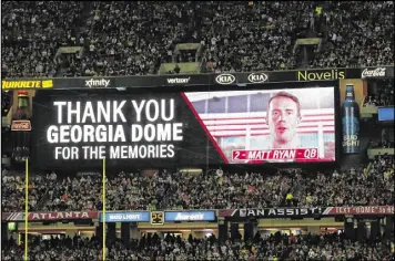  ?? CURTIS COMPTON / CCOMPTON@AJC.COM ?? The last game in the Georgia Dome left Falcons fans with good memories during the NFC Championsh­ip game on Sunday.