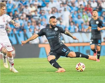  ?? (RAMIRO PEREYRA) ?? Lo pidieron y entró. Maximilian­o Lugo ingresó en el complement­o. Los hinchas lo habían pedido.