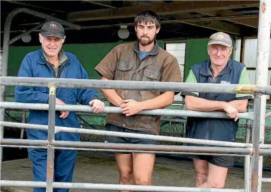  ?? Photos: BARRY EASTON/STUFF ?? Kurt Vickery (centre) is flanked by grandfathe­r, Malcolm (left) and father, Derek.