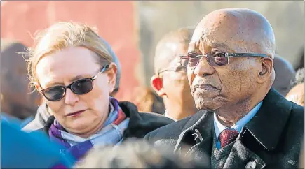  ?? Picture: MARK WEST ?? UNLIKELY PAIRING: President Jacob Zuma and Western Cape premier Helen Zille in White Location yesterday during a visit to areas of Knysna and Plettenber­g Bay affected by last week’s devastatin­g fires