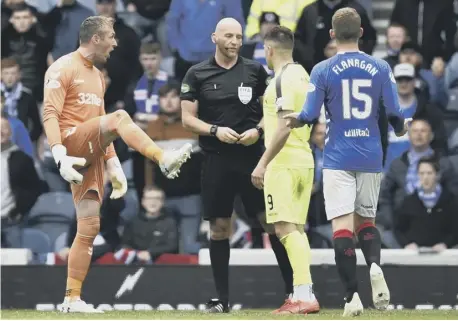  ?? PICTURE: ROB CASEY/SNS ?? 0 Allan Mcgregor, left, was sent off for kicking out at Hibs’ Marc Mcnulty at Ibrox yesterday.